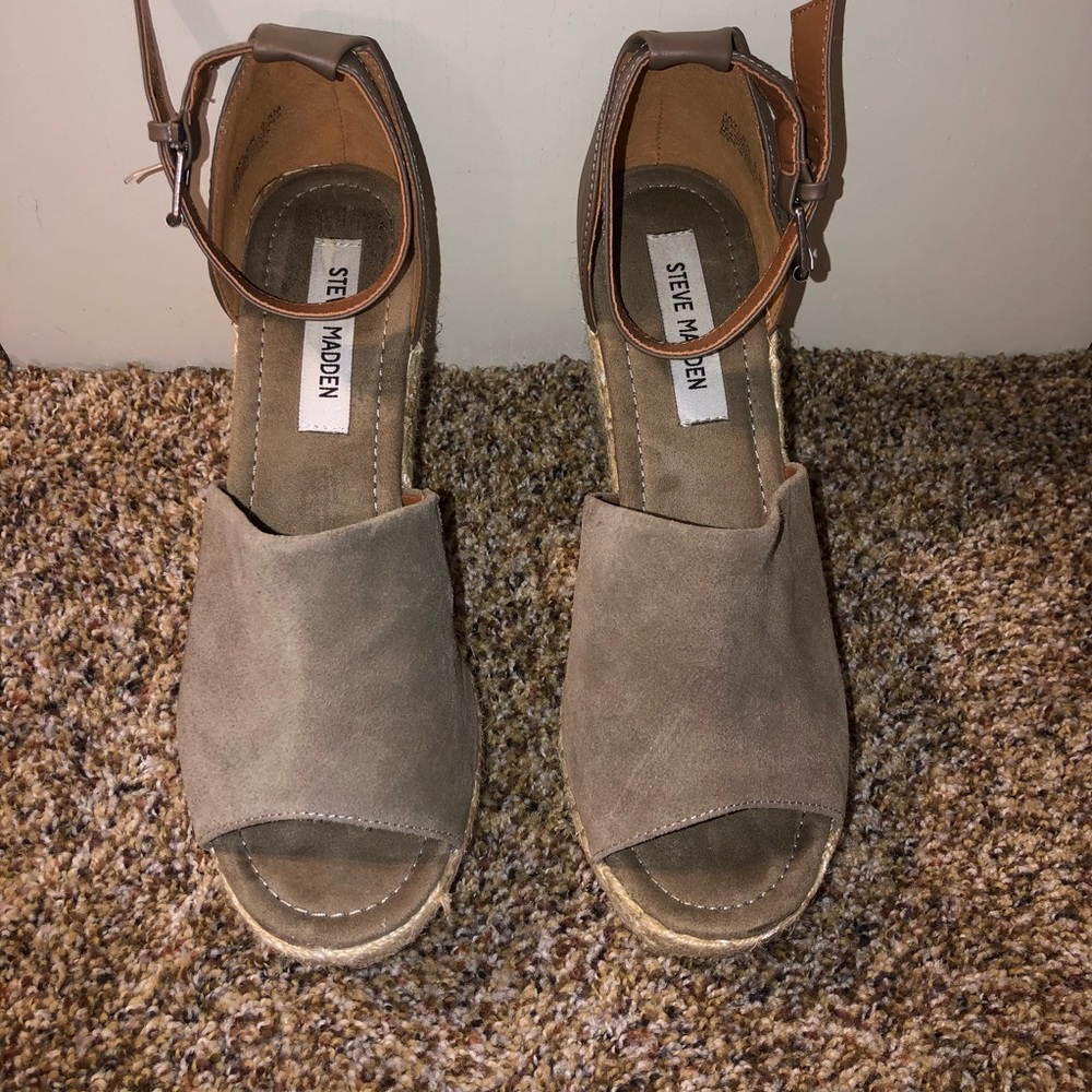 Steve Madden Wedges